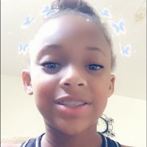 Meet your Posher, Ciara